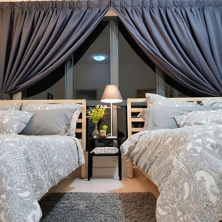 Puchong 8-12 Pax 5Min Lrt Cozy Apartment Ioi Mall 外观 照片