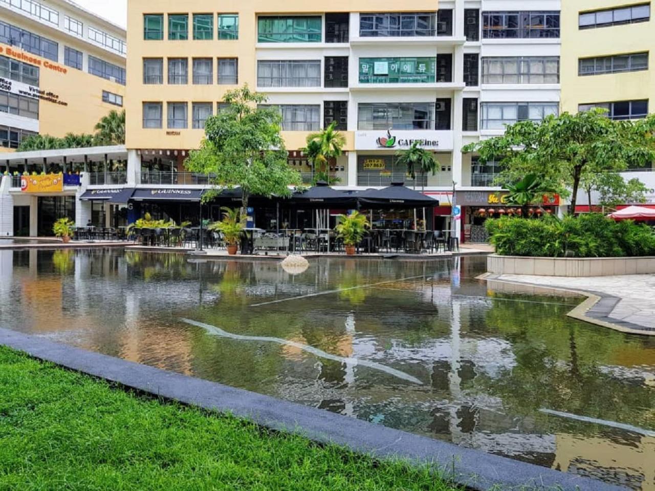 Puchong 8-12 Pax 5Min Lrt Cozy Apartment Ioi Mall 外观 照片