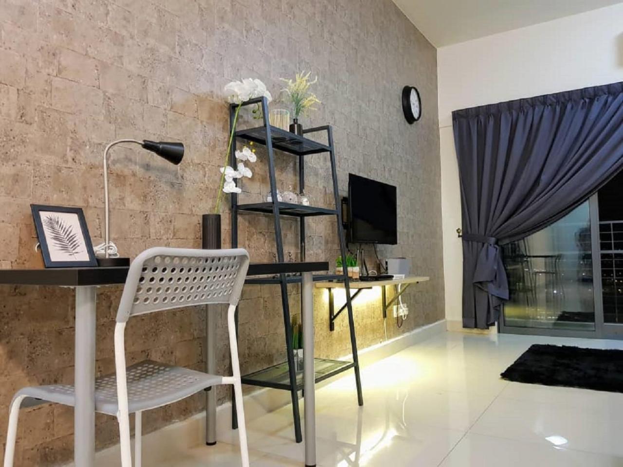 Puchong 8-12 Pax 5Min Lrt Cozy Apartment Ioi Mall 外观 照片
