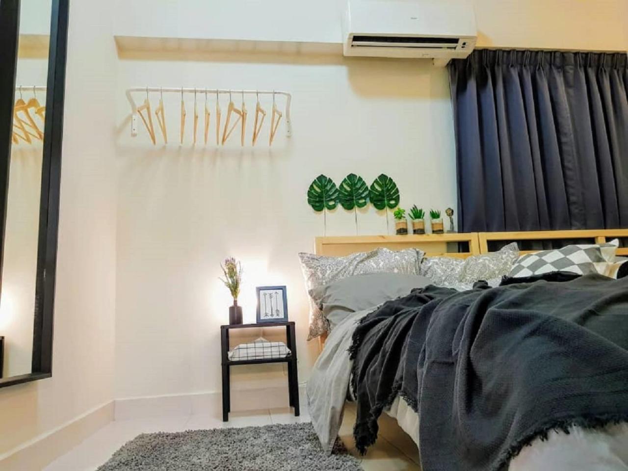 Puchong 8-12 Pax 5Min Lrt Cozy Apartment Ioi Mall 外观 照片